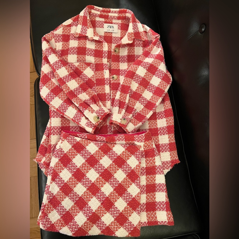 Zara Girls Tweed Set , shirt and skort size 10 in pink and white